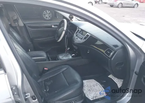 2013 Hyundai Genesis 3.8 из США, поврежденный, VIN KMHGC4DD3DU230457